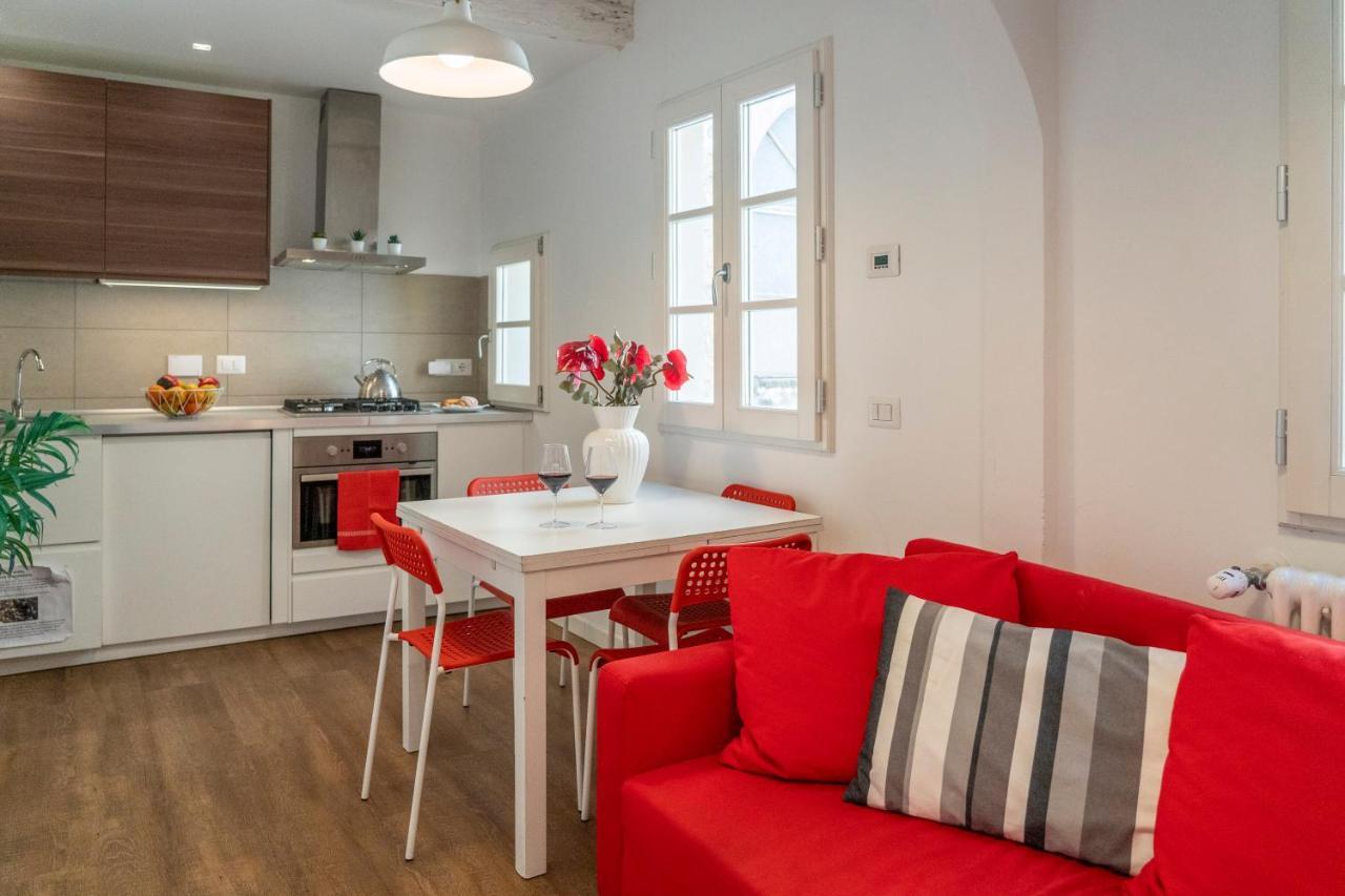 32 Nero - Florence Apartment San Niccolo Экстерьер фото