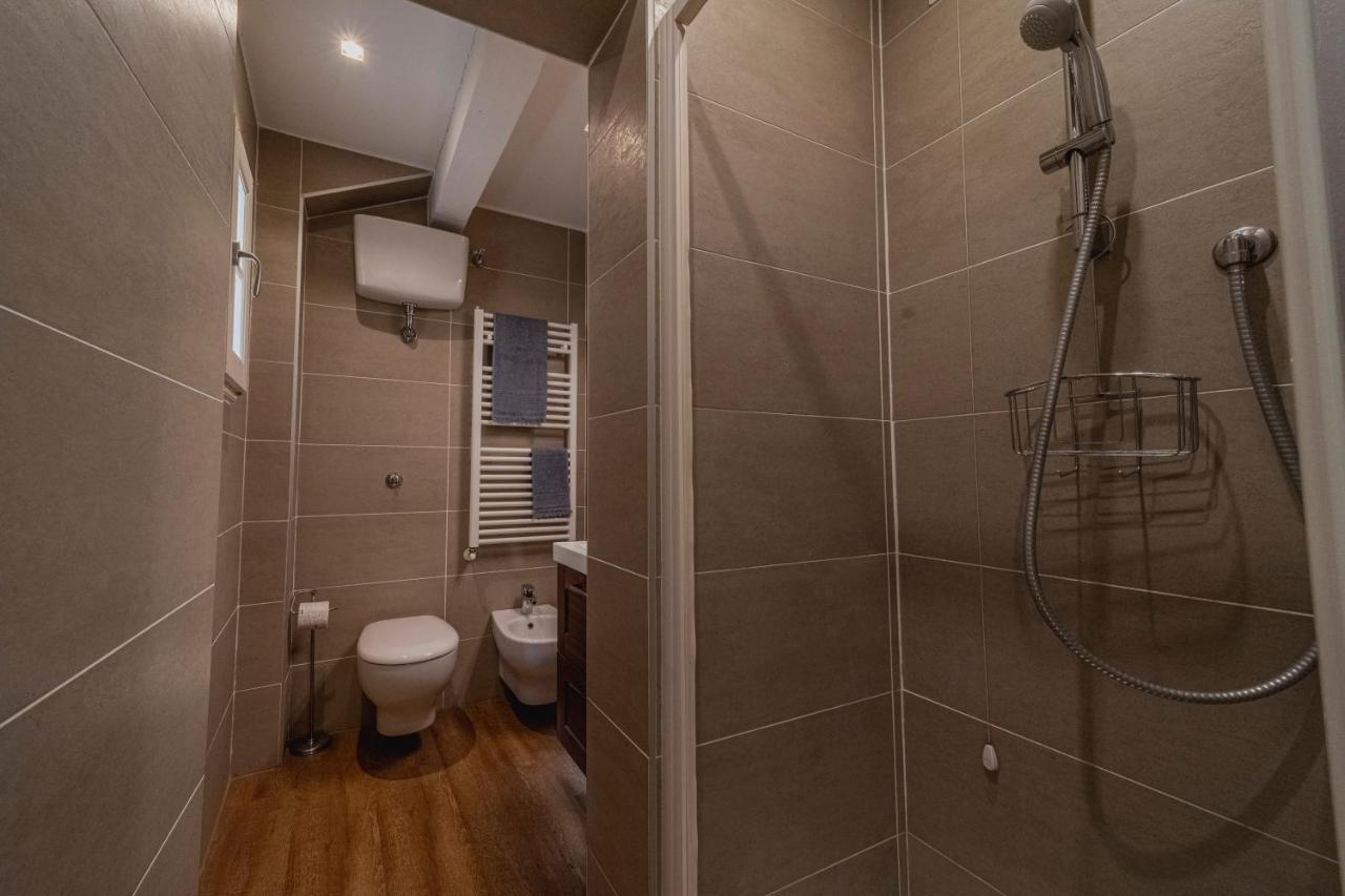 32 Nero - Florence Apartment San Niccolo Экстерьер фото